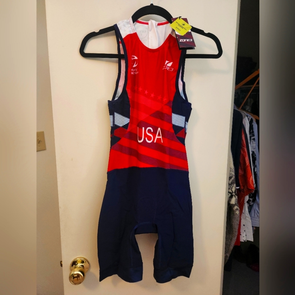 Zone3 Team USA Tri Suit (small)